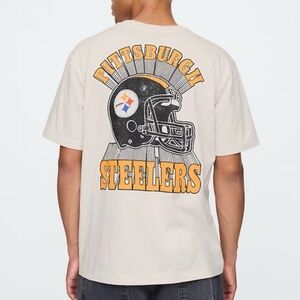 GAP Pittsburgh Steelers Graphic T-Shirt Beige Large NWT IN PACKAGE